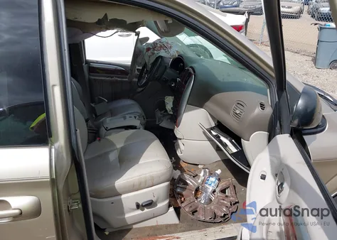 2005 Chrysler Town & Country Limited из США, поврежденный, VIN 2C8GP64L35R325481